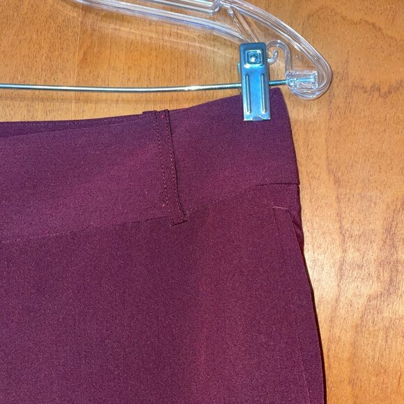 Worthington Womens Modern Fit Burgundy Wine Dress Pants Size 4 - Picture 2 of 6